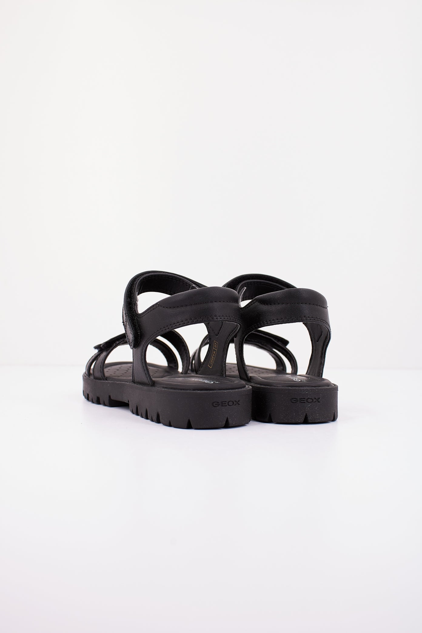 GEOX J SANDAL STARBLUSH G en color NEGRO  (3)