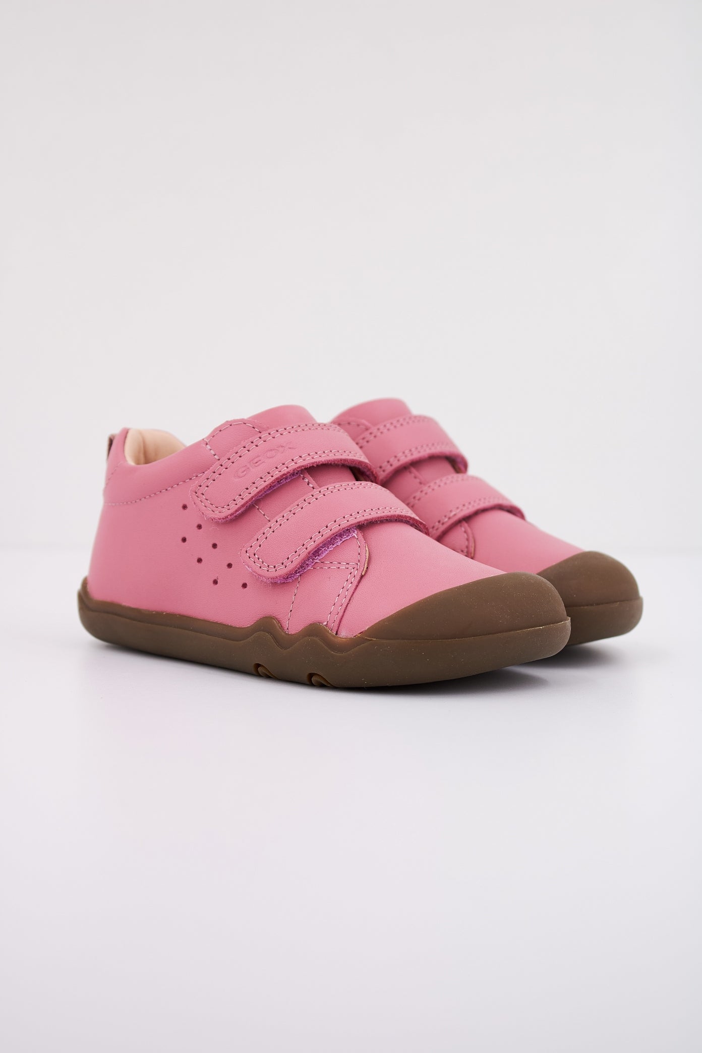 GEOX  B STEPPIEUP en color ROSA  (2)