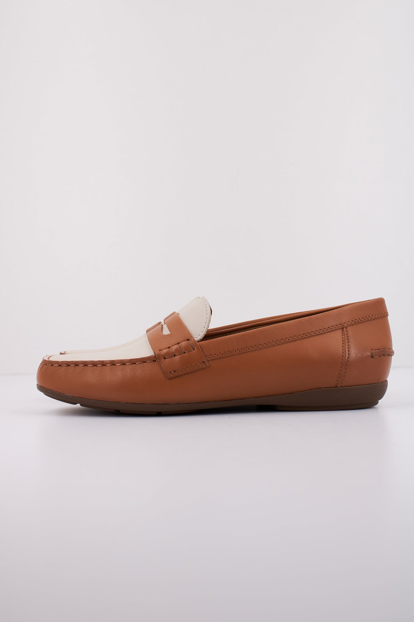 GEOX D ANNYTAH MOC en color MARRON  (1)