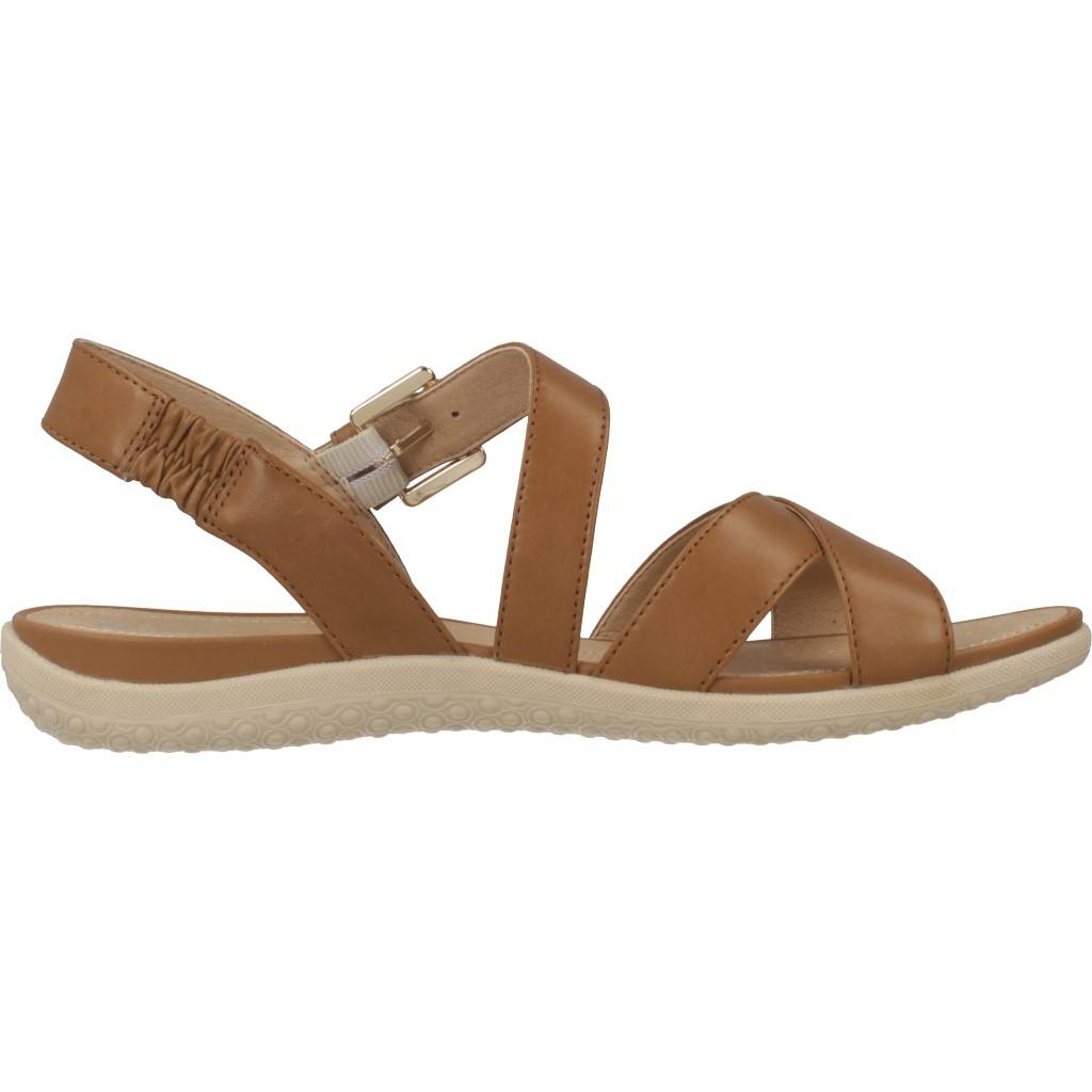 GEOX  SANDAL VEGA en color MARRON  (4)