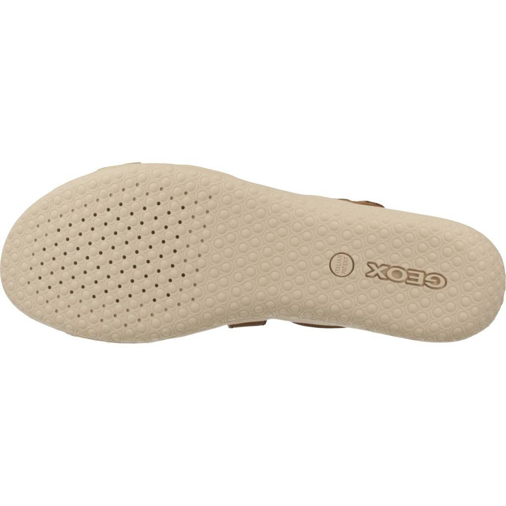 GEOX  SANDAL VEGA en color MARRON  (7)