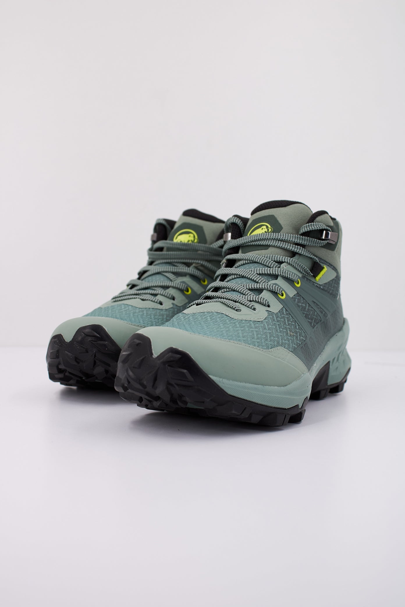 MAMMUT  SERTIG II MID GTX en color VERDE  (2)