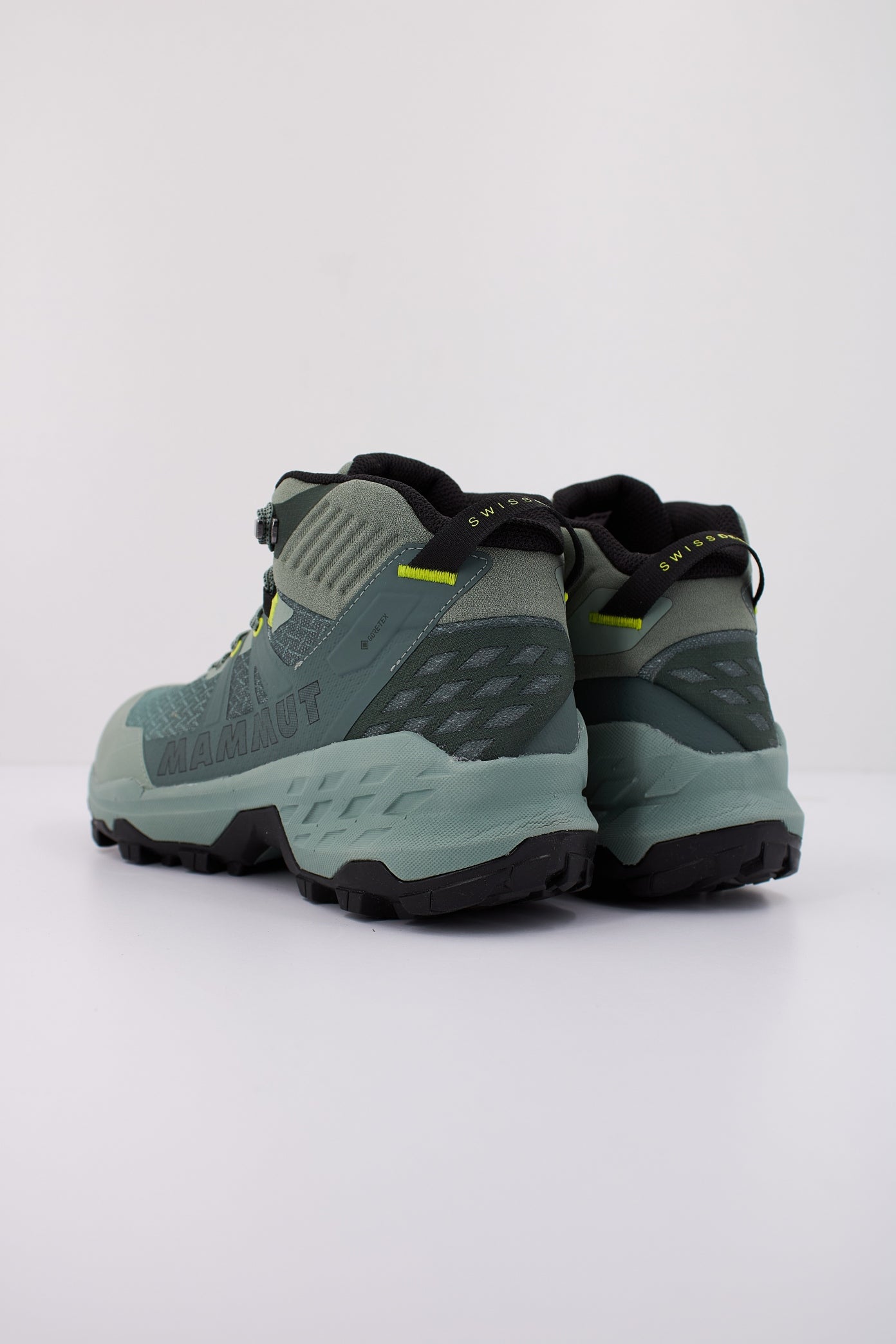 MAMMUT  SERTIG II MID GTX en color VERDE  (4)