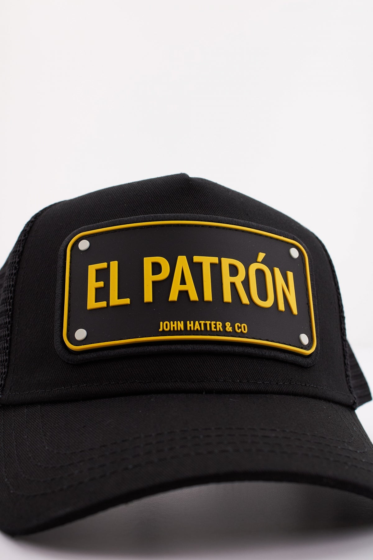 JOHN HATTER CO EL PATRON en color NEGRO  (4)