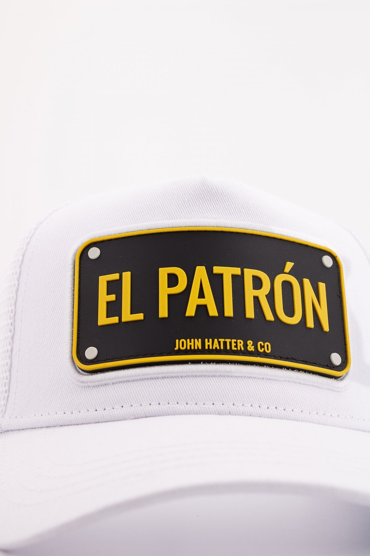 JOHN HATTER CO EL PATRON en color BLANCO  (4)