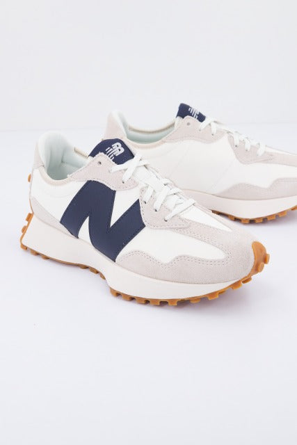 NEW BALANCE WS KB en color BEIS  (1)