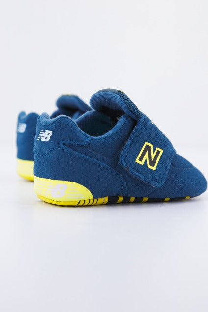 NEW BALANCE CV CHL en color AZUL  (3)