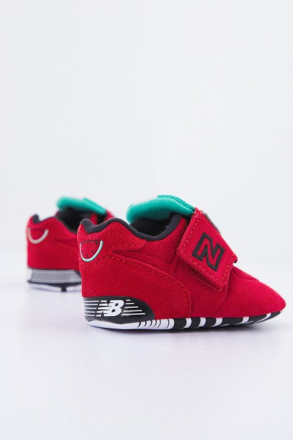 NEW BALANCE CV FRR en color ROJO  (2)