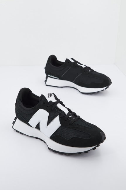 NEW BALANCE MS CBW en color NEGRO  (2)