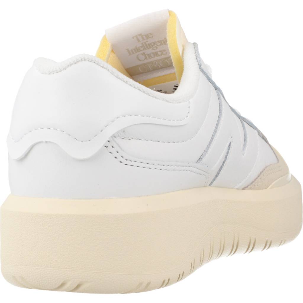 NEW BALANCE CT OB en color BLANCO  (4)