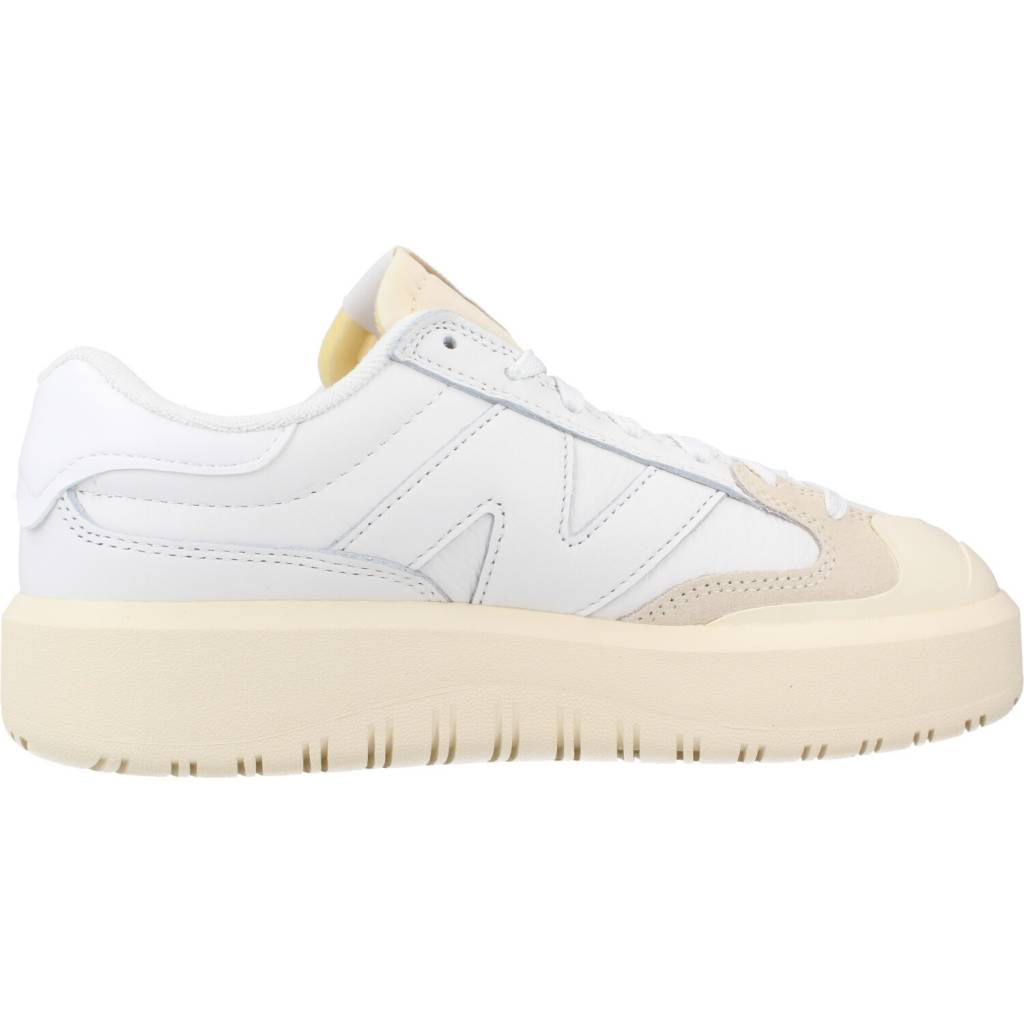 NEW BALANCE CT OB en color BLANCO  (5)