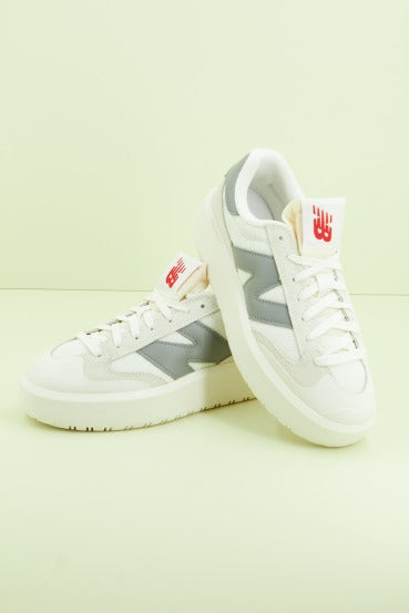 NEW BALANCE CT RS en color BLANCO  (2)