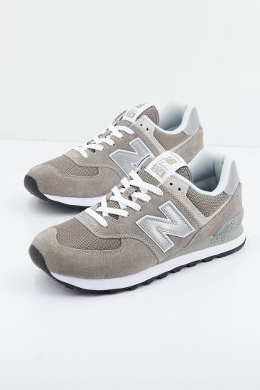 NEW BALANCE ML EVG en color GRIS  (2)