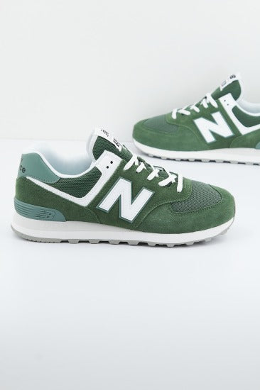 NEW BALANCE U FGG en color VERDE  (2)