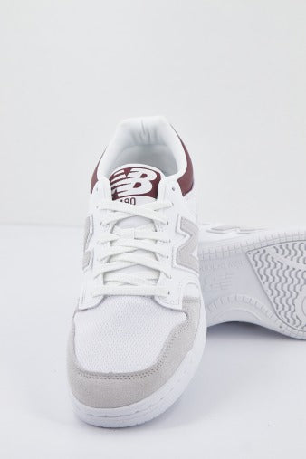 NEW BALANCE BB LKB RETRO HOOPS en color BLANCO  (3)