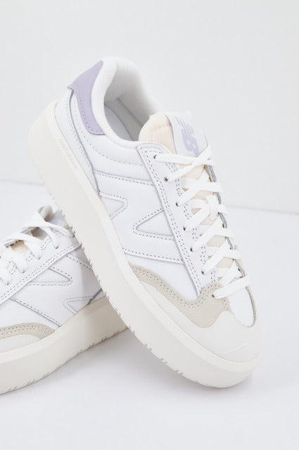 NEW BALANCE CT SL en color BLANCO  (3)