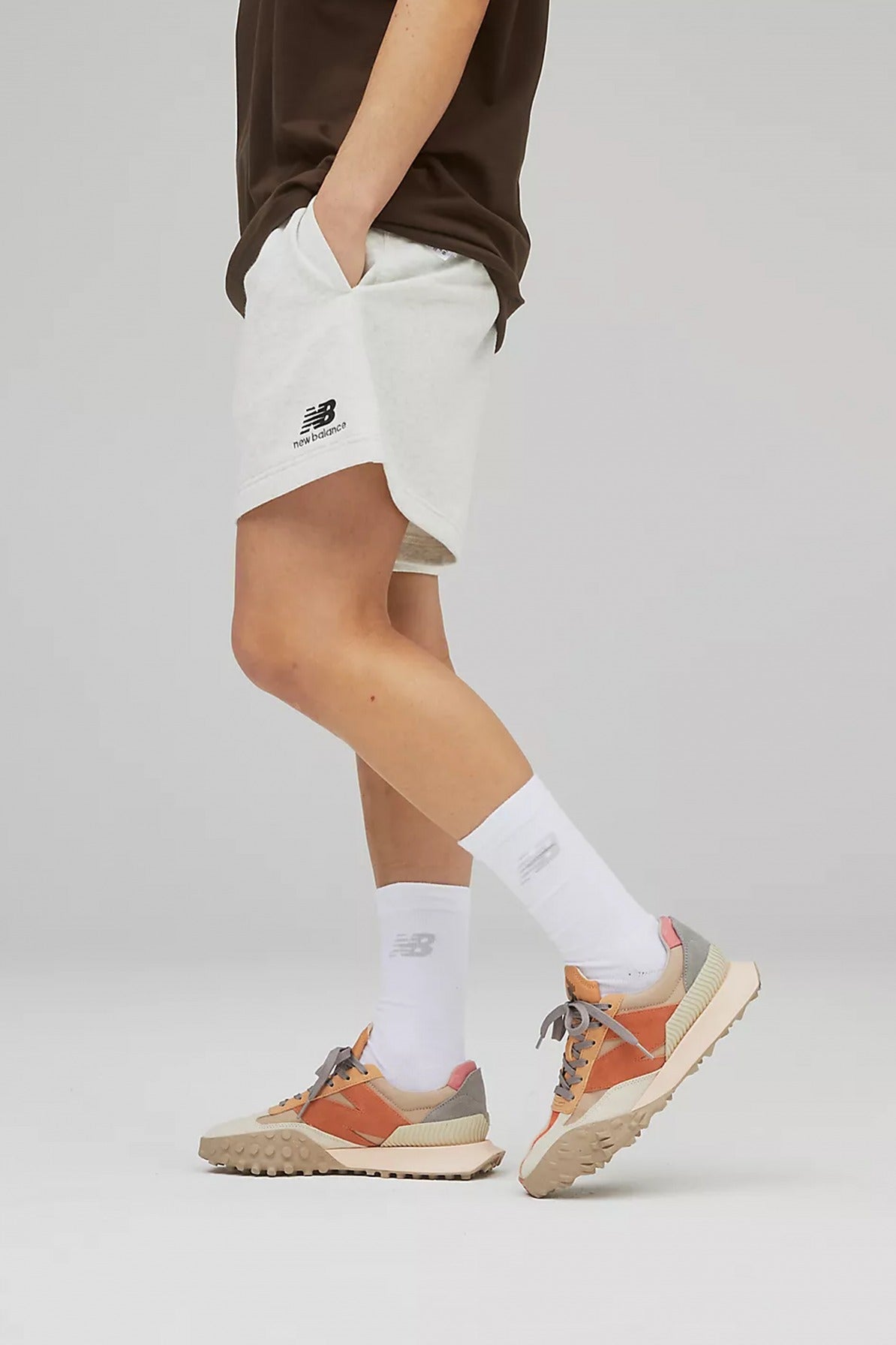 NEW BALANCE UNI-SSENTIALS FRENCH TERRY SHORT en color BLANCO  (4)