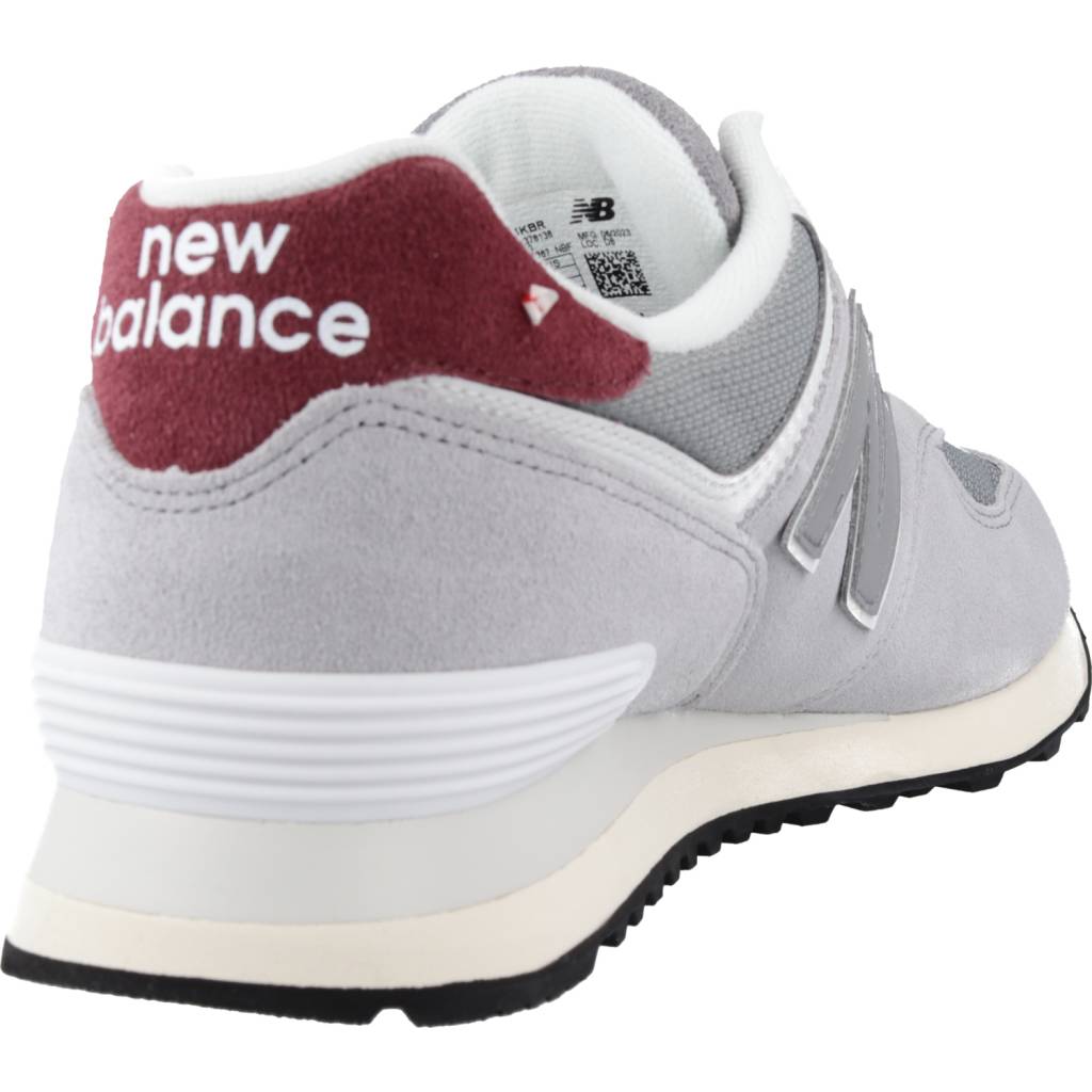 NEW BALANCE U KBR en color GRIS  (6)