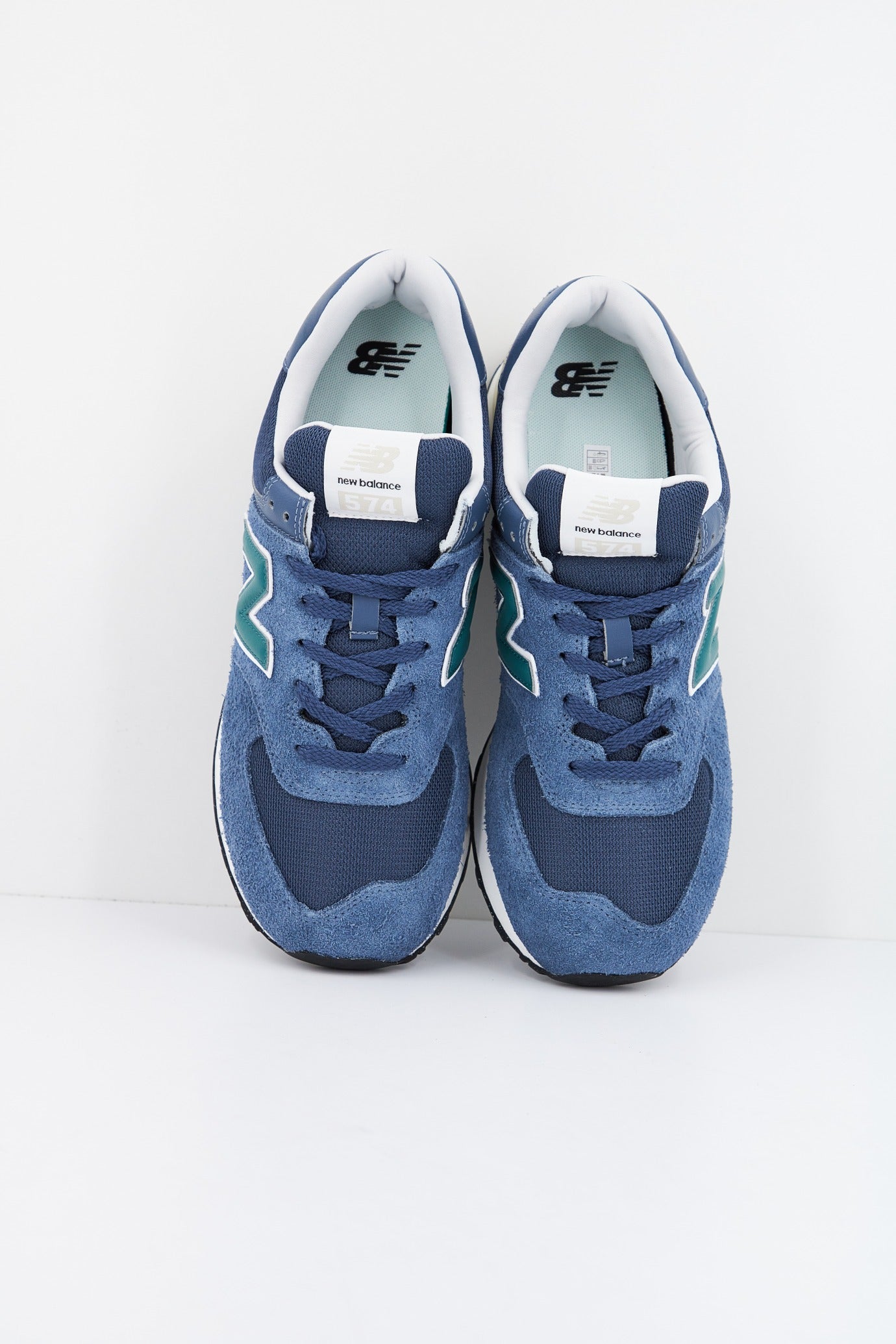 NEW BALANCE U SNG  en color AZUL  (2)