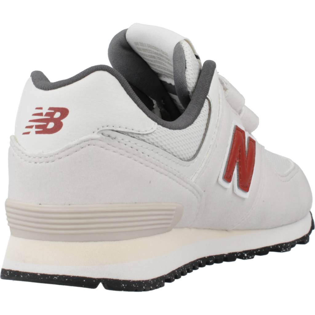 NEW BALANCE PV SRO en color BLANCO  (6)