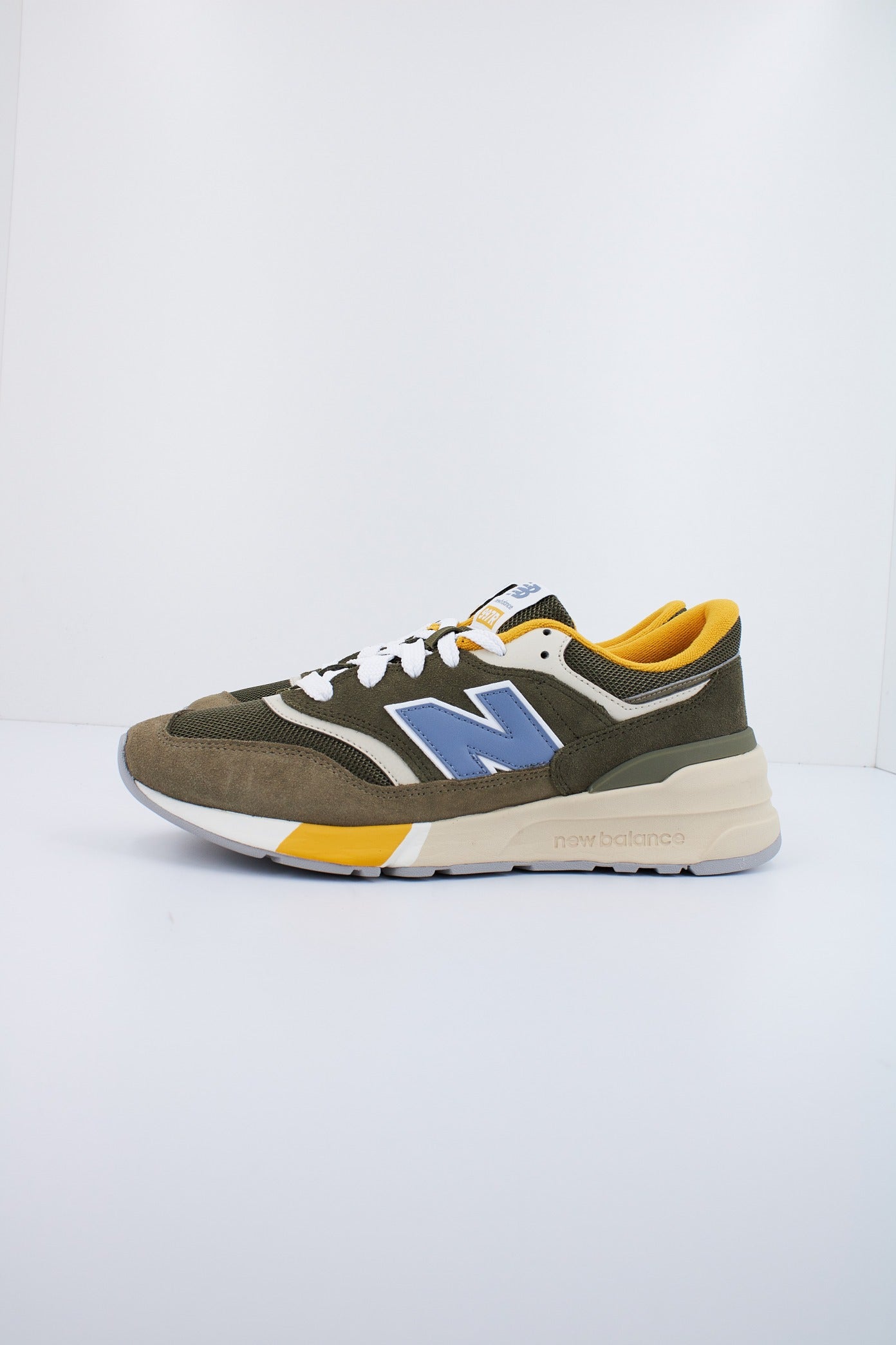 NEW BALANCE U RBB en color VERDE  (1)