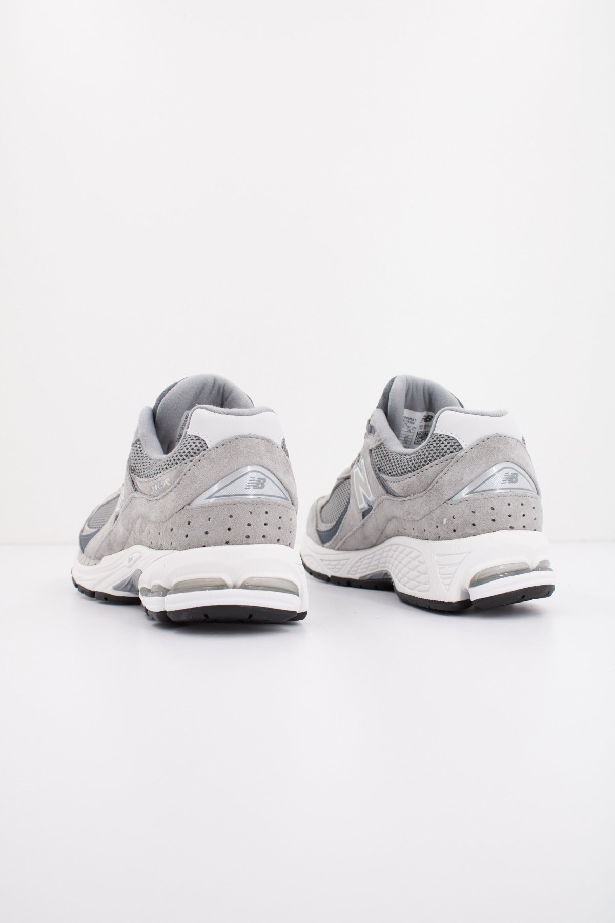 NEW BALANCE M RST en color GRIS  (3)