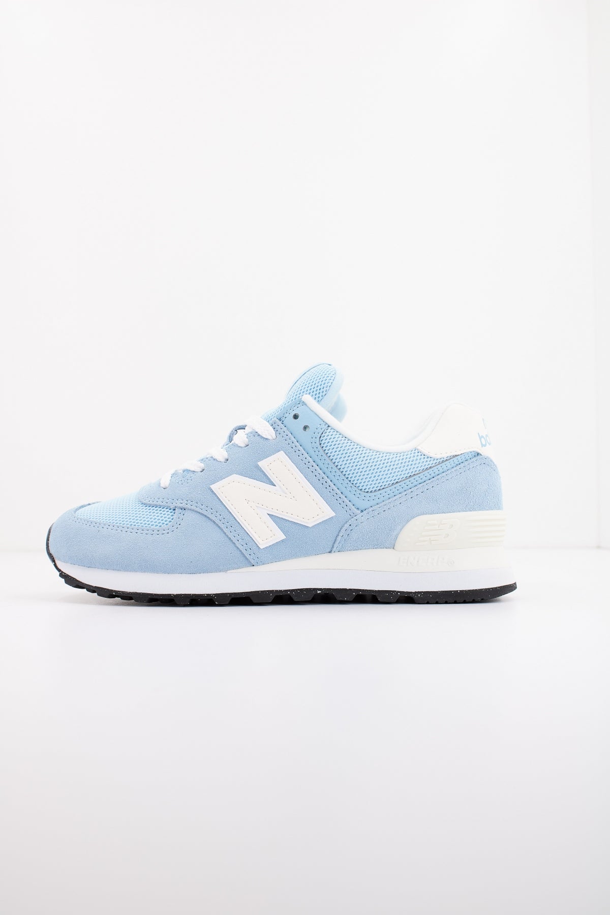 NEW BALANCE U GWE en color AZUL  (1)