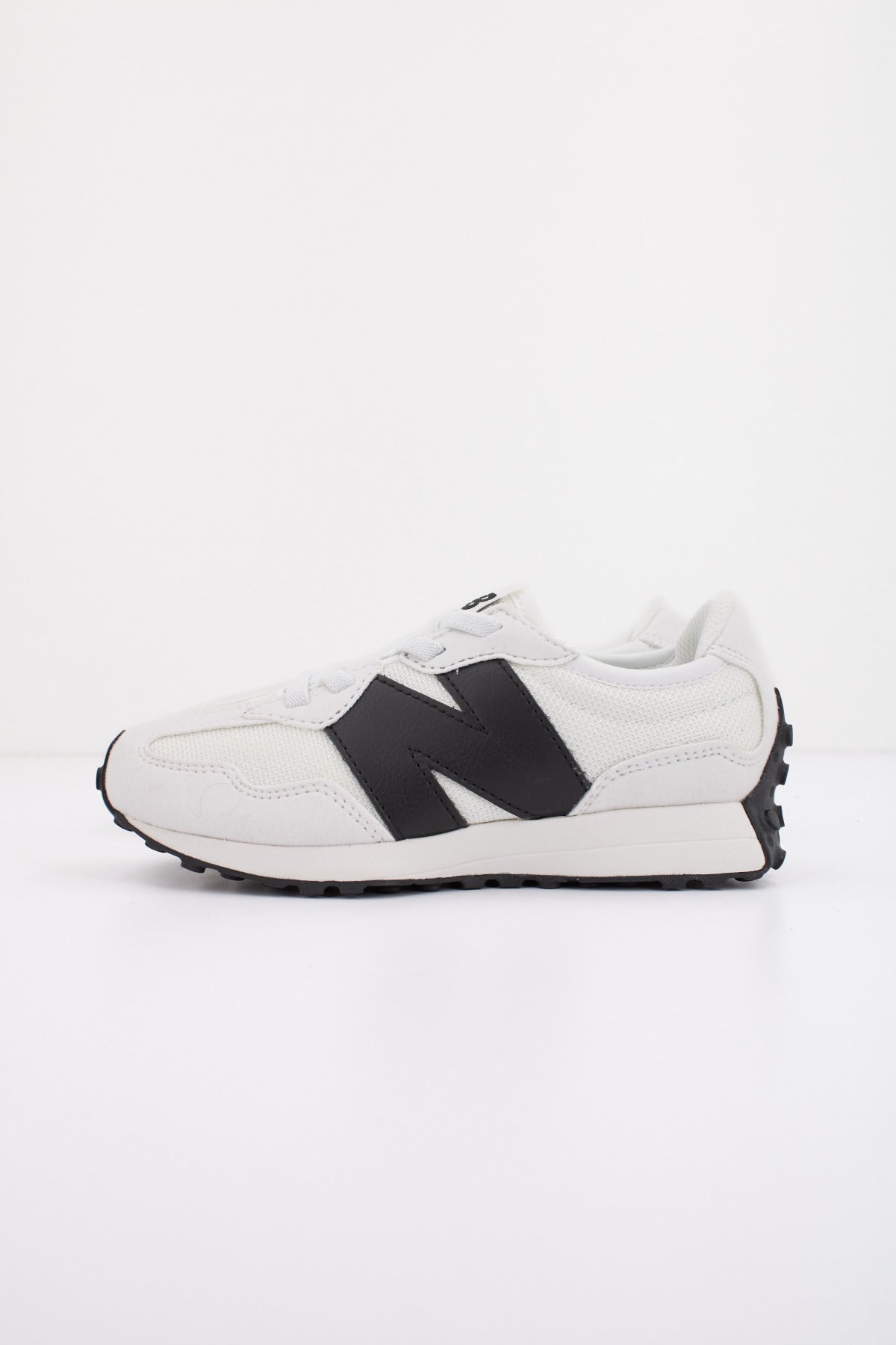 NEW BALANCE PH CWB en color BLANCO  (1)