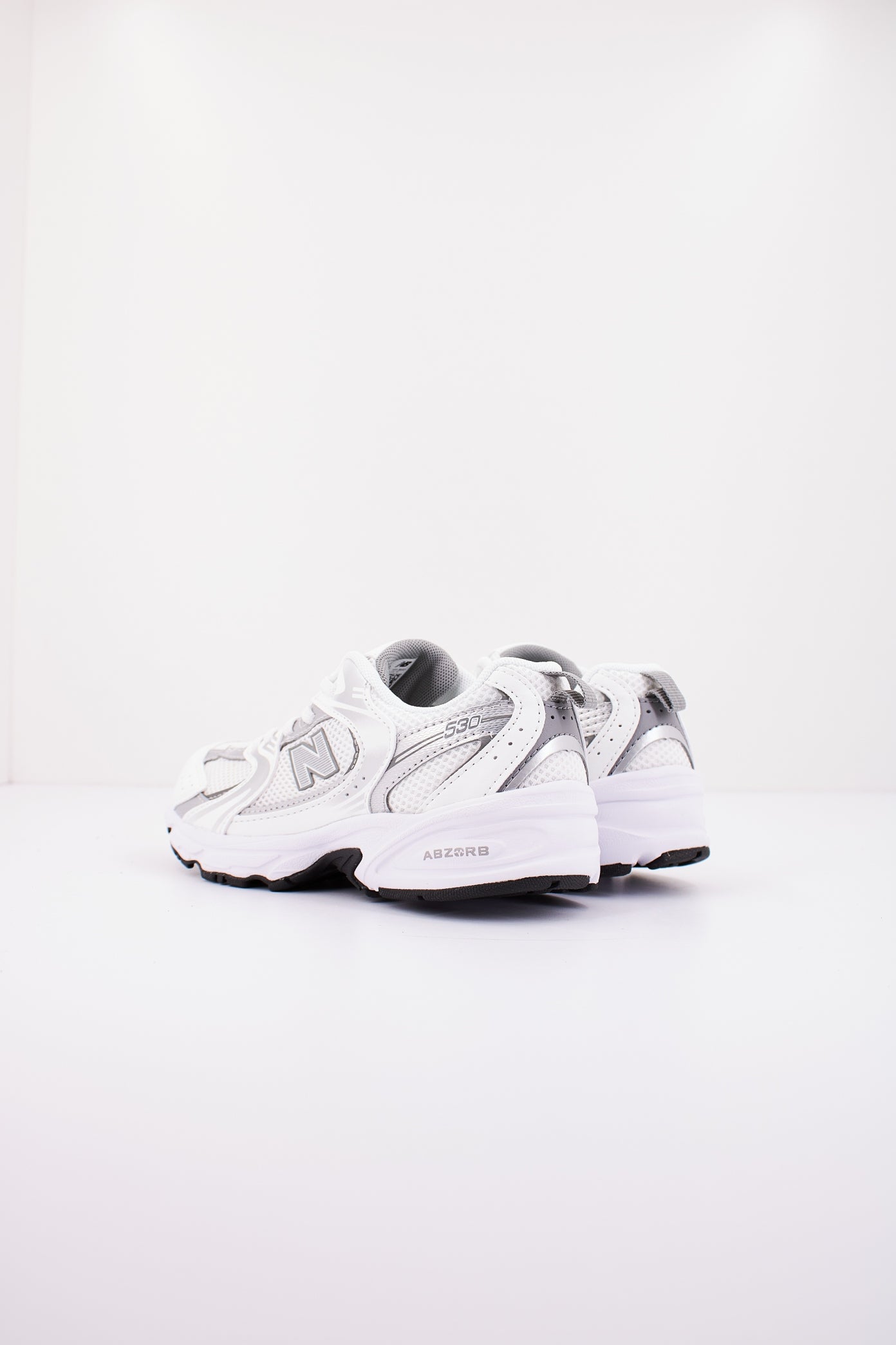 NEW BALANCE PZ en color BLANCO  (3)