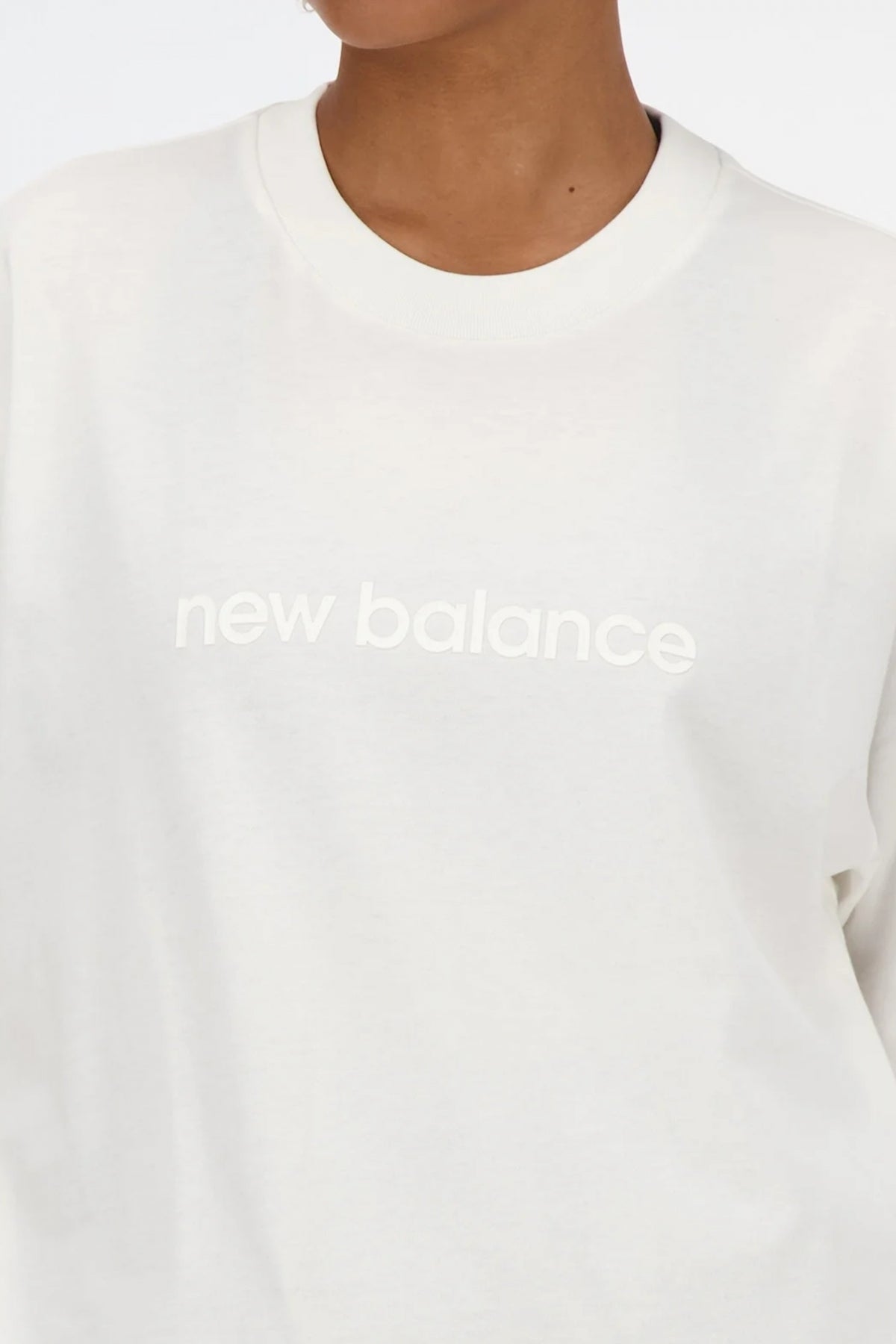 NEW BALANCE HYPER DENSITY JERSEY OVERSI en color BLANCO  (4)