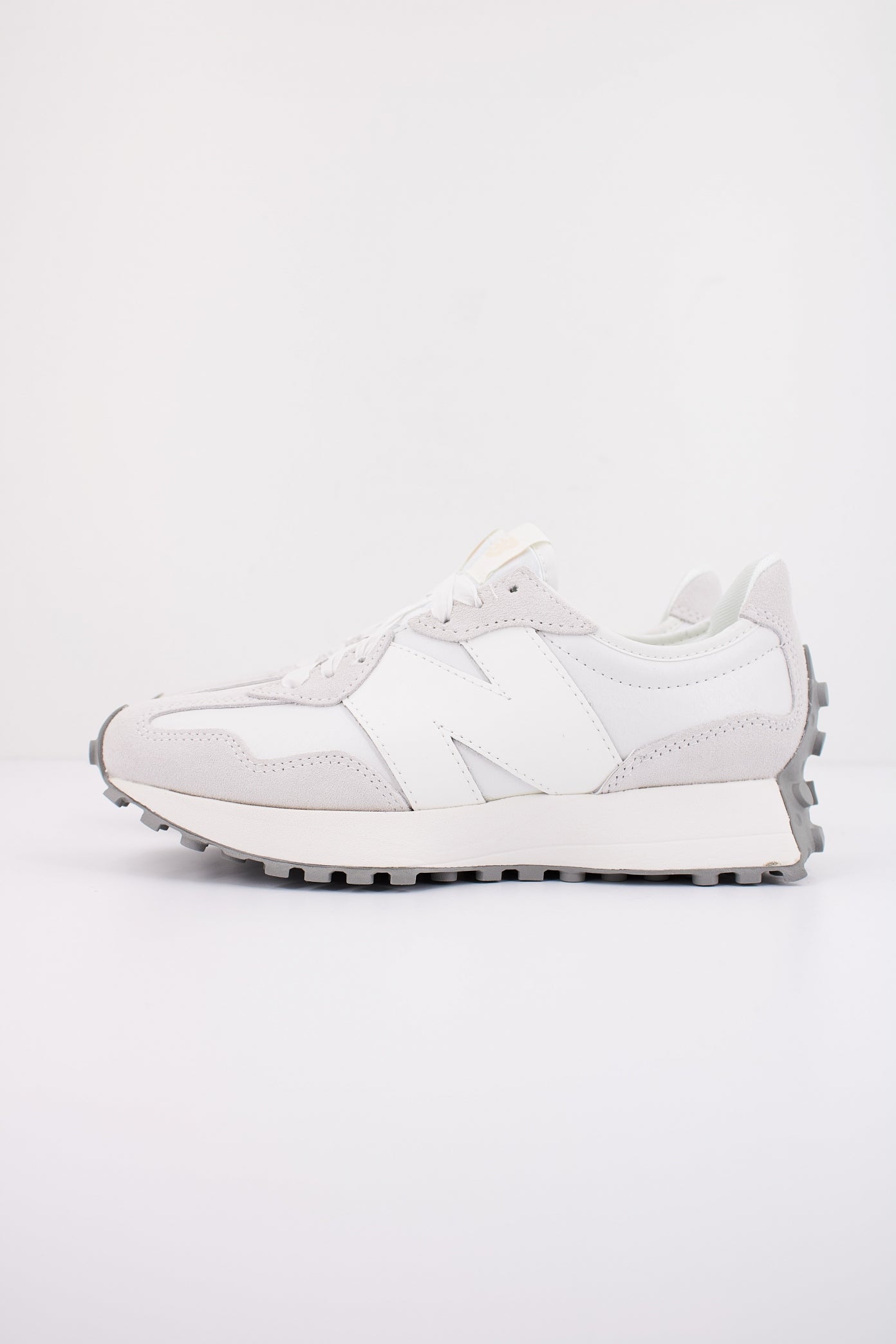 NEW BALANCE WS en color BLANCO  (1)