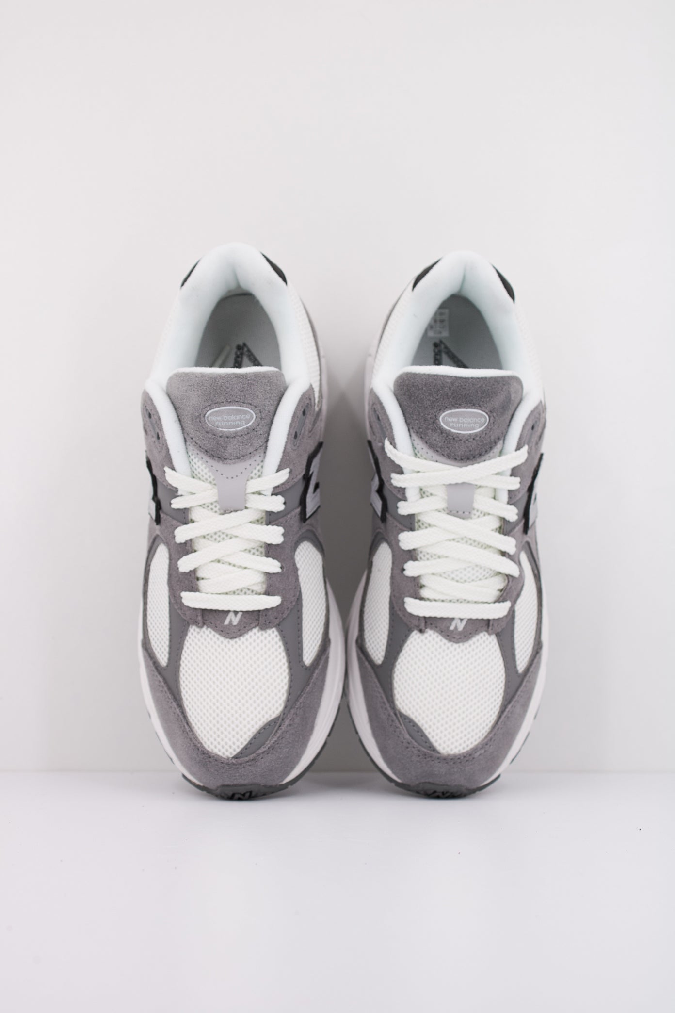 NEW BALANCE M RRD en color GRIS  (3)