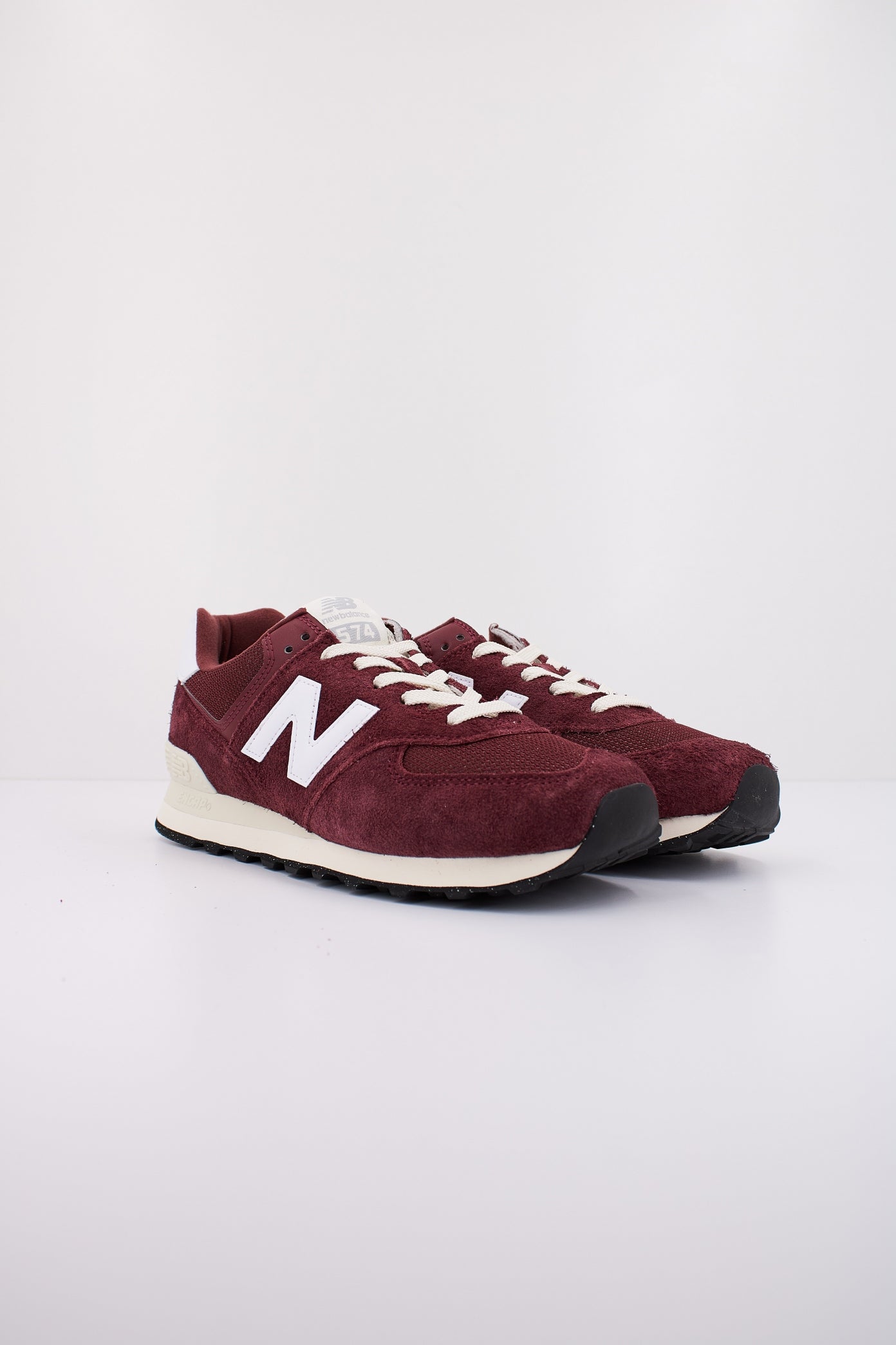 NEW BALANCE U RBK en color BURDEOS  (2)