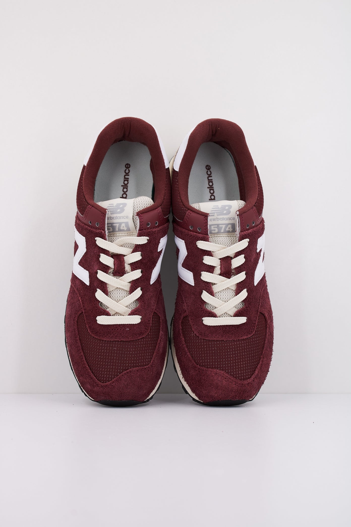 NEW BALANCE U RBK en color BURDEOS  (3)