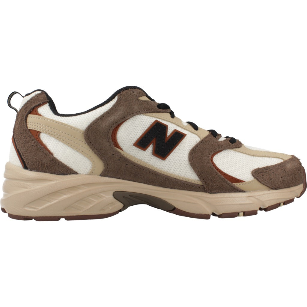 NEW BALANCE MR en color MARRON  (4)