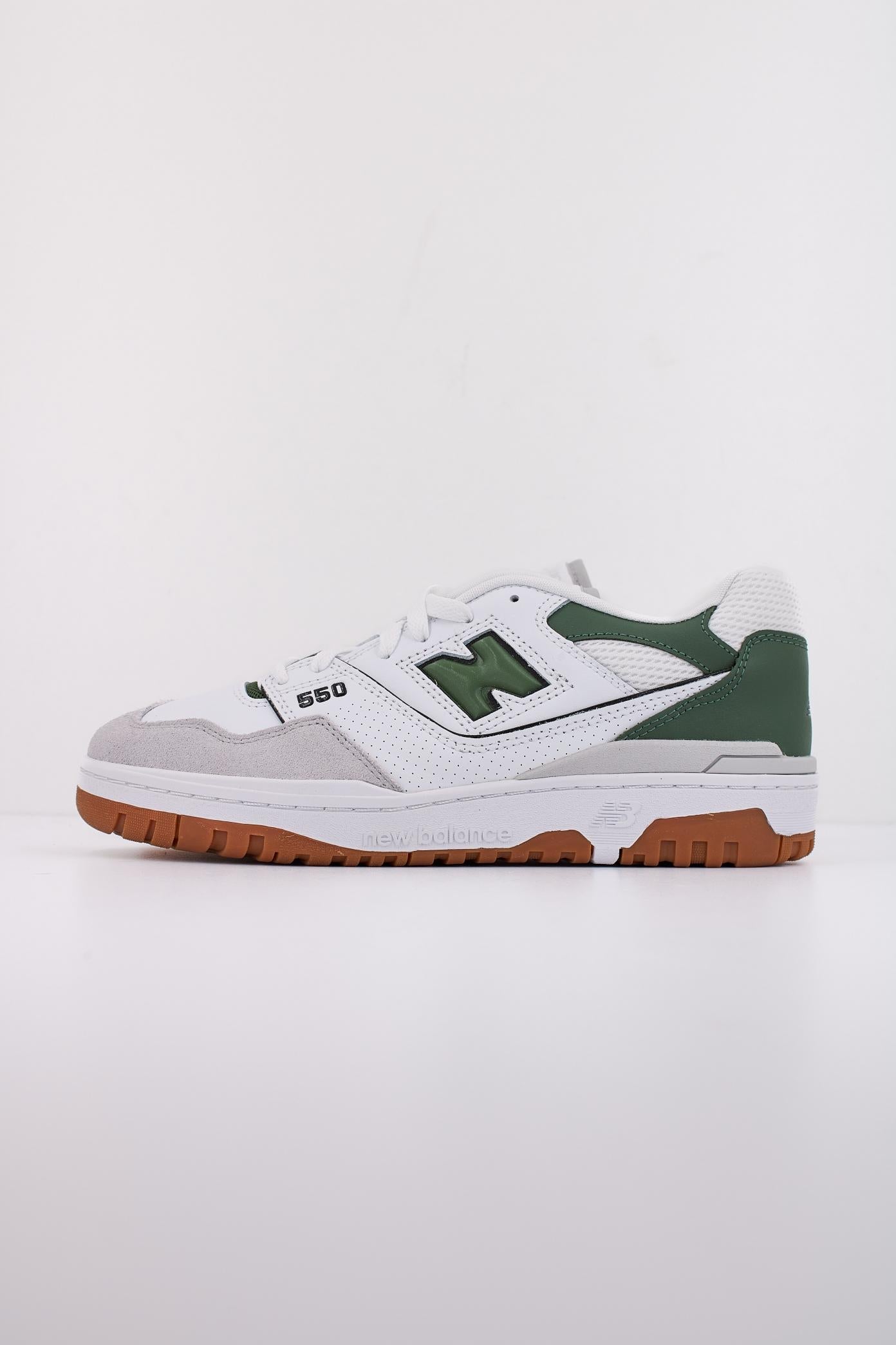 NEW BALANCE BB ESB en color BLANCO  (1)