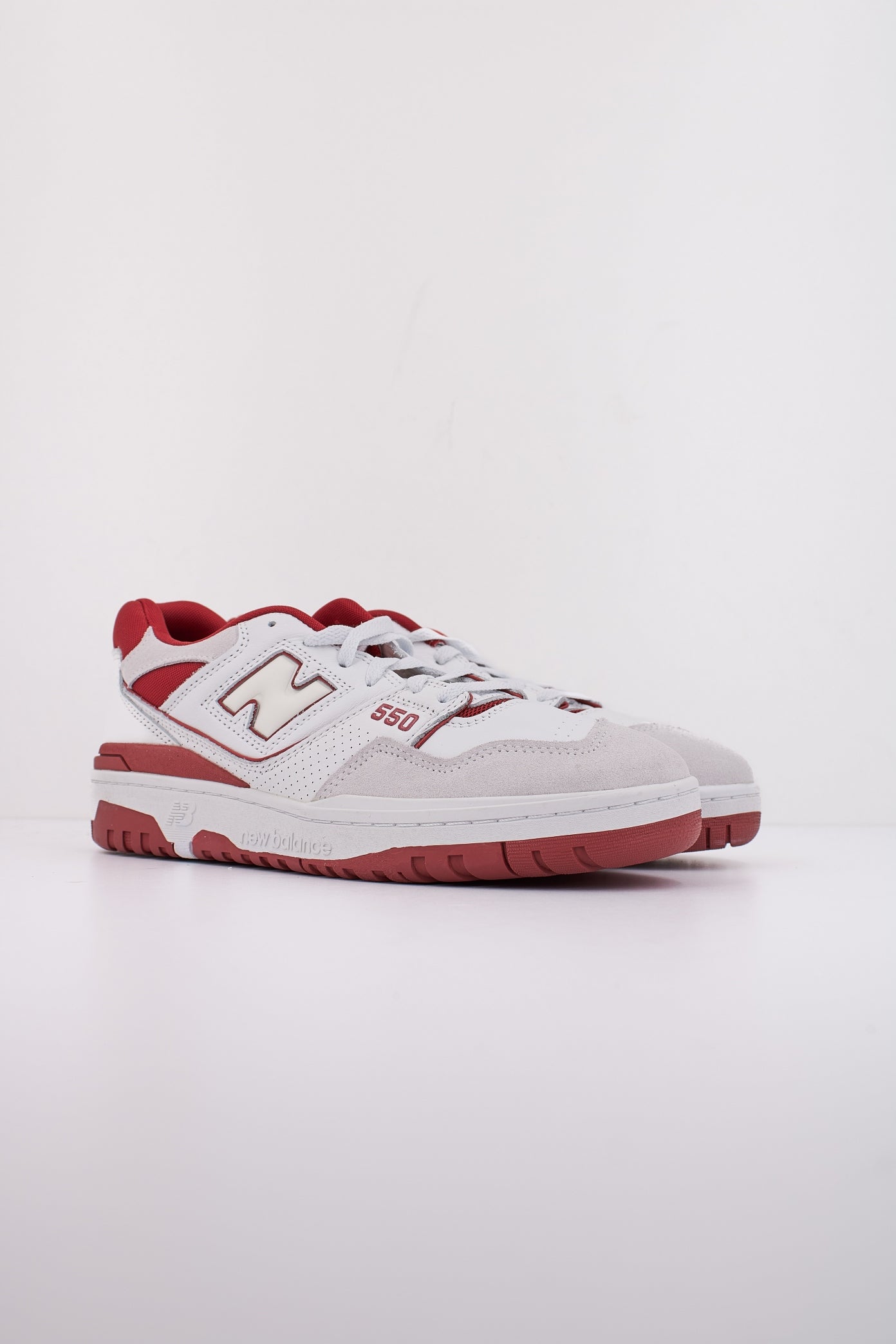 NEW BALANCE  en color BLANCO  (2)