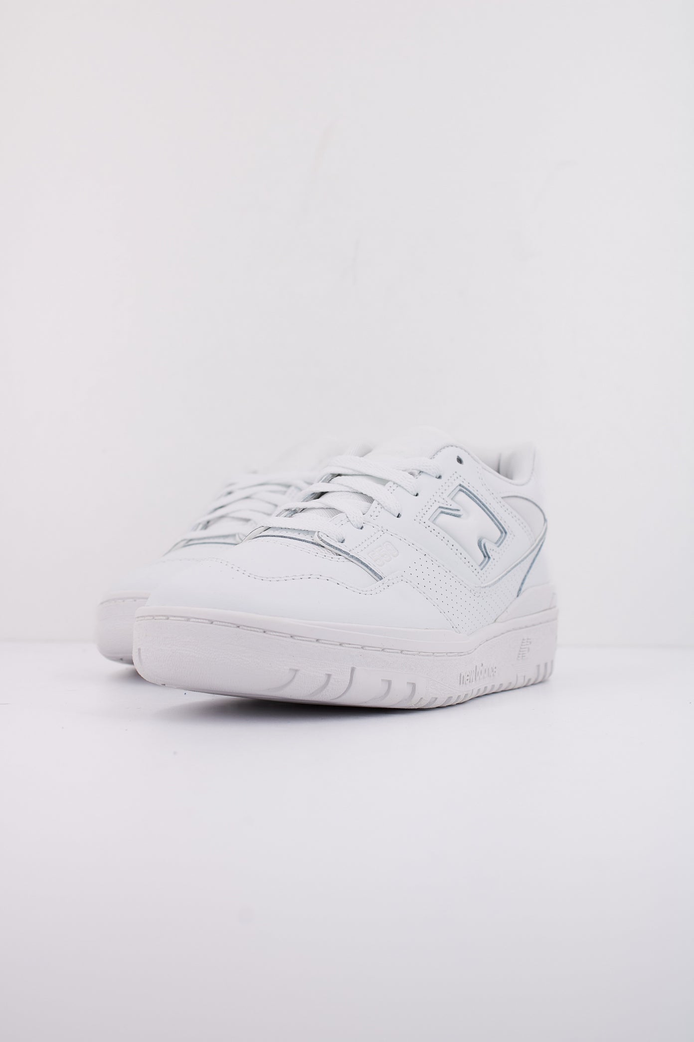 NEW BALANCE BB WWW en color BLANCO  (2)