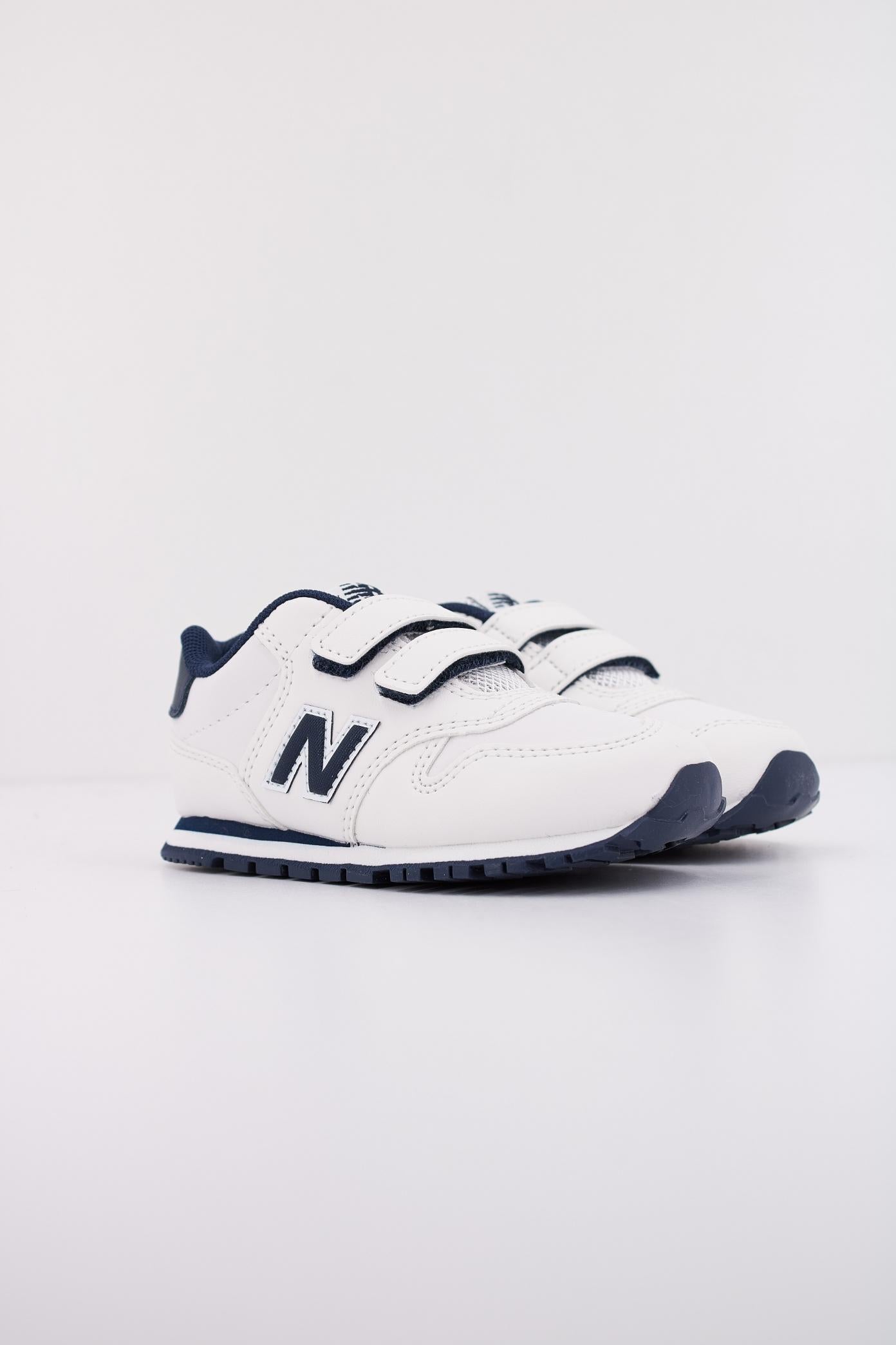 NEW BALANCE IV WN en color BLANCO  (2)