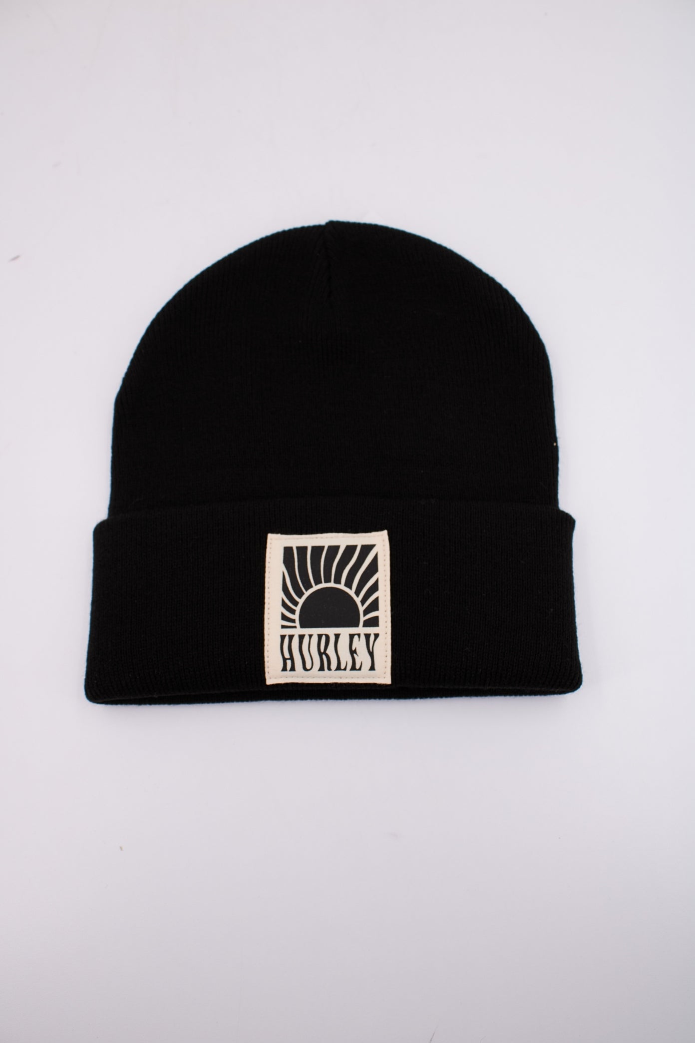 HURLEY W BIG SKY BEANIE en color NEGRO  (1)