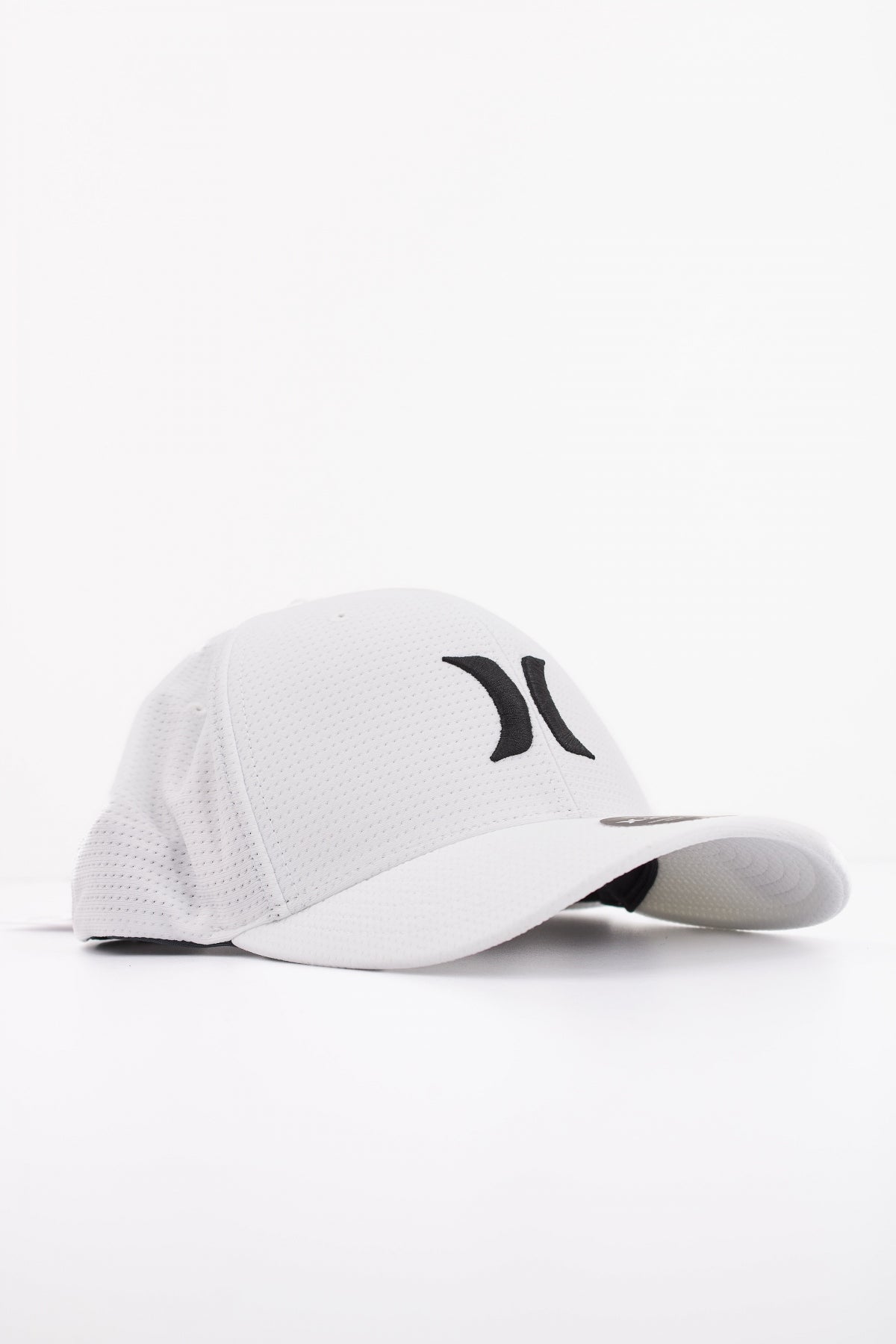 HURLEY M H DRI PISMO HAT en color BLANCO  (2)