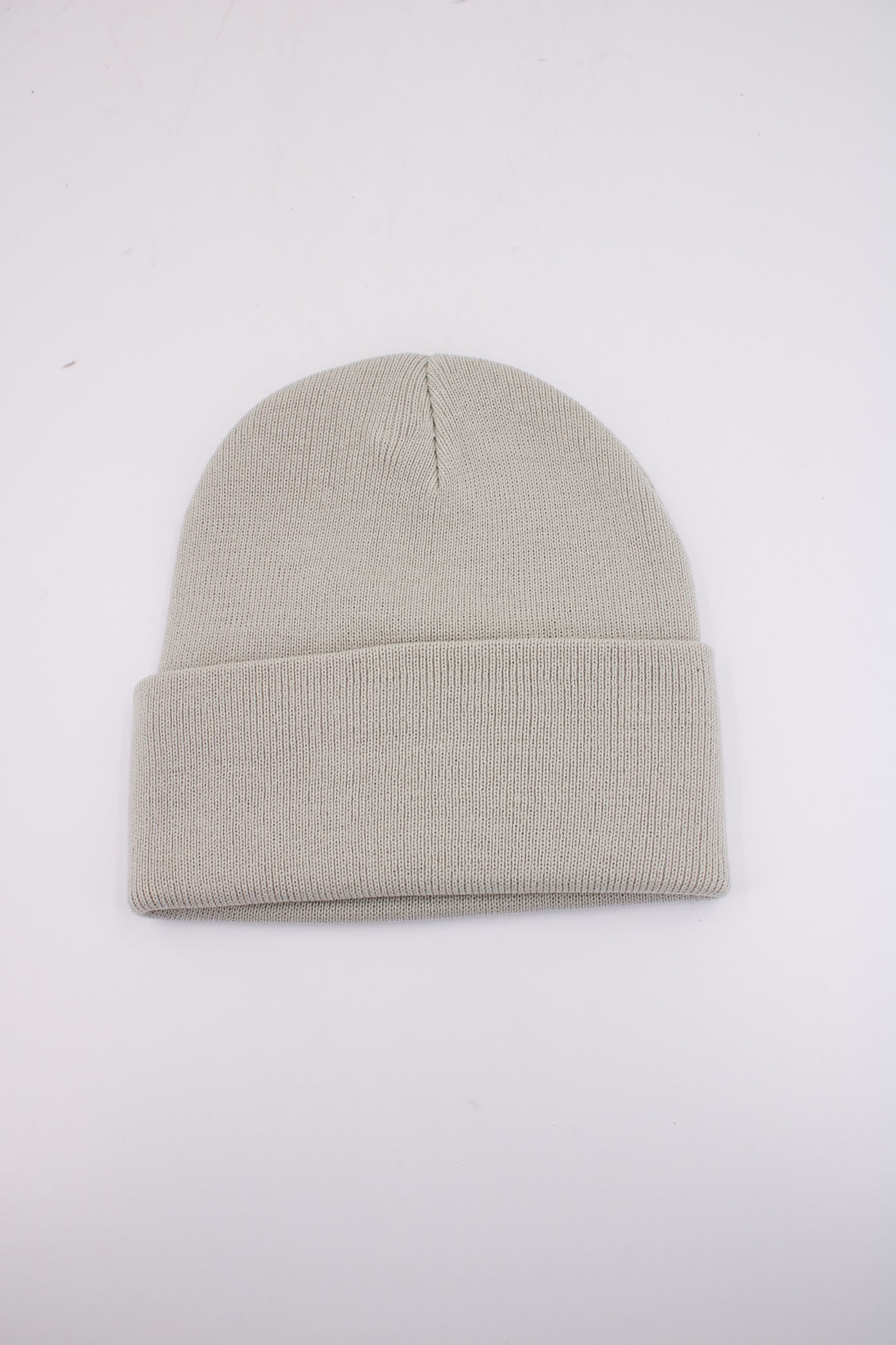 HURLEY  W SCRIPT CUFF . BEANIE en color VERDE  (2)