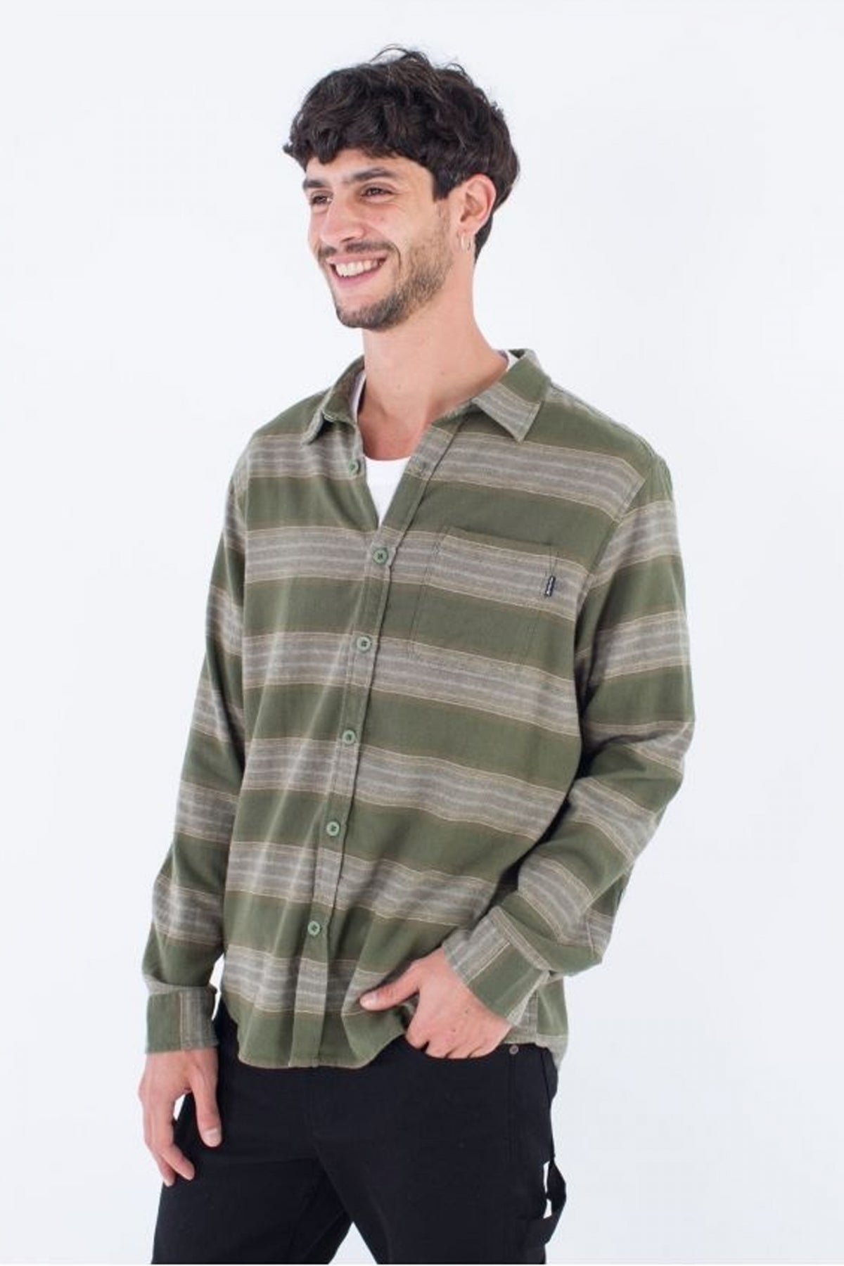 HURLEY  PORTLAND ORGANIC FLANNEL en color VERDE  (2)