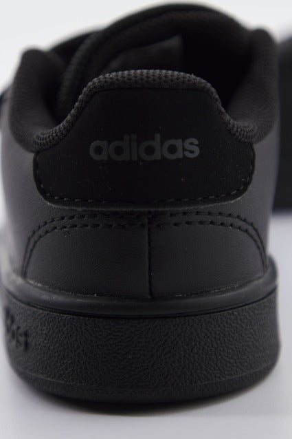 ADIDAS ADVANTAGE CF I en color NEGRO  (4)