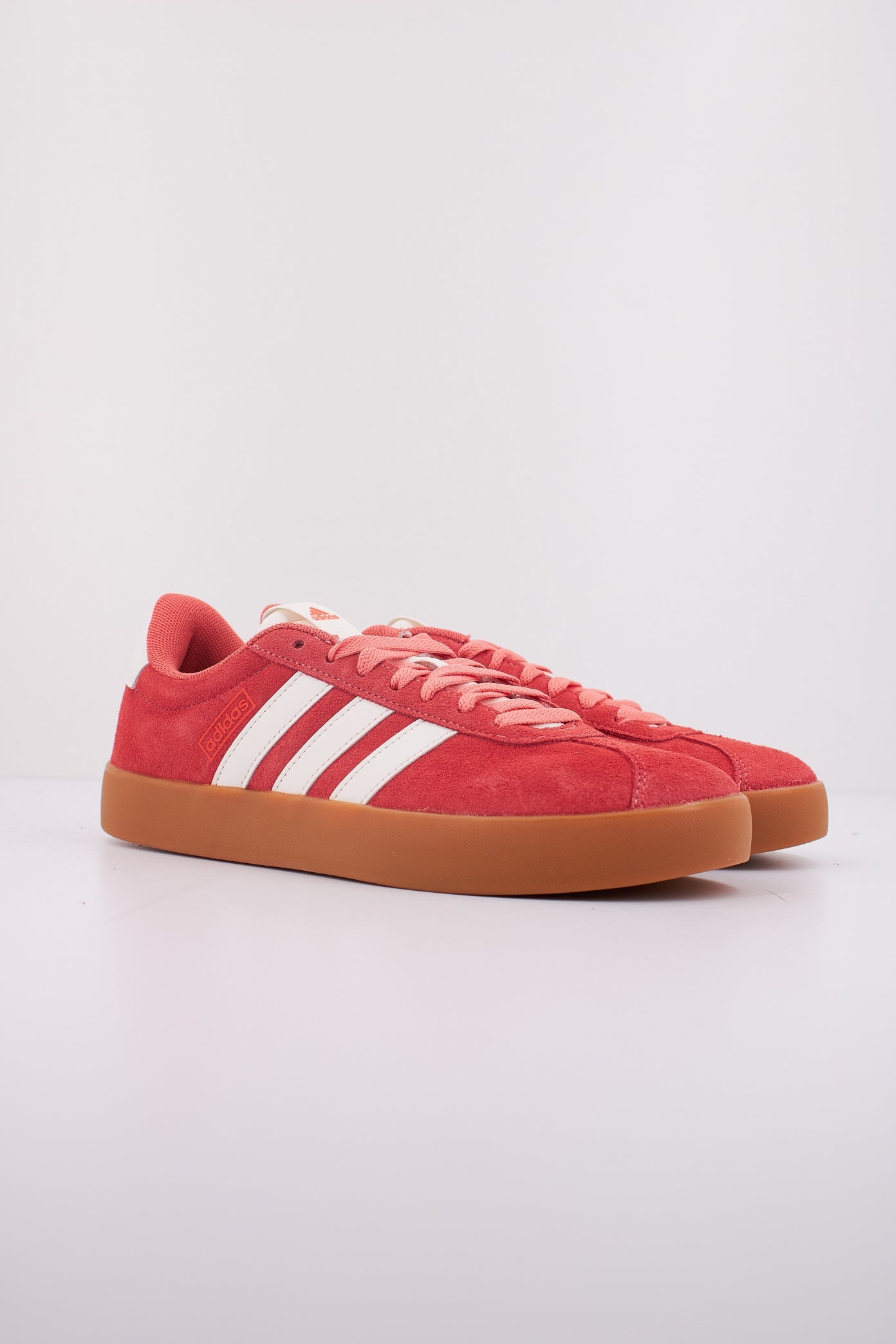 ADIDAS VL COURT . en color ROJO  (2)