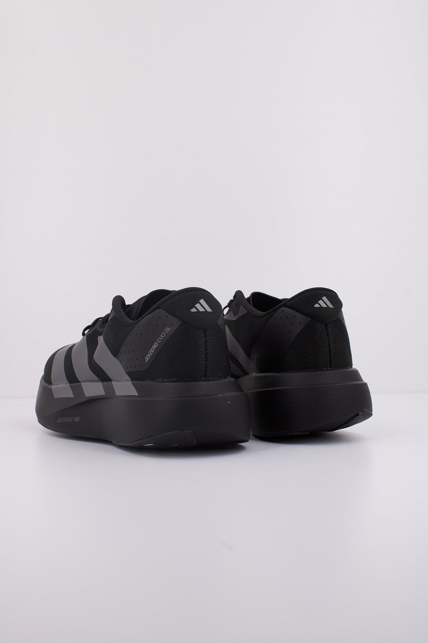 ADIDAS ADIZERO EVO SL W en color NEGRO  (4)