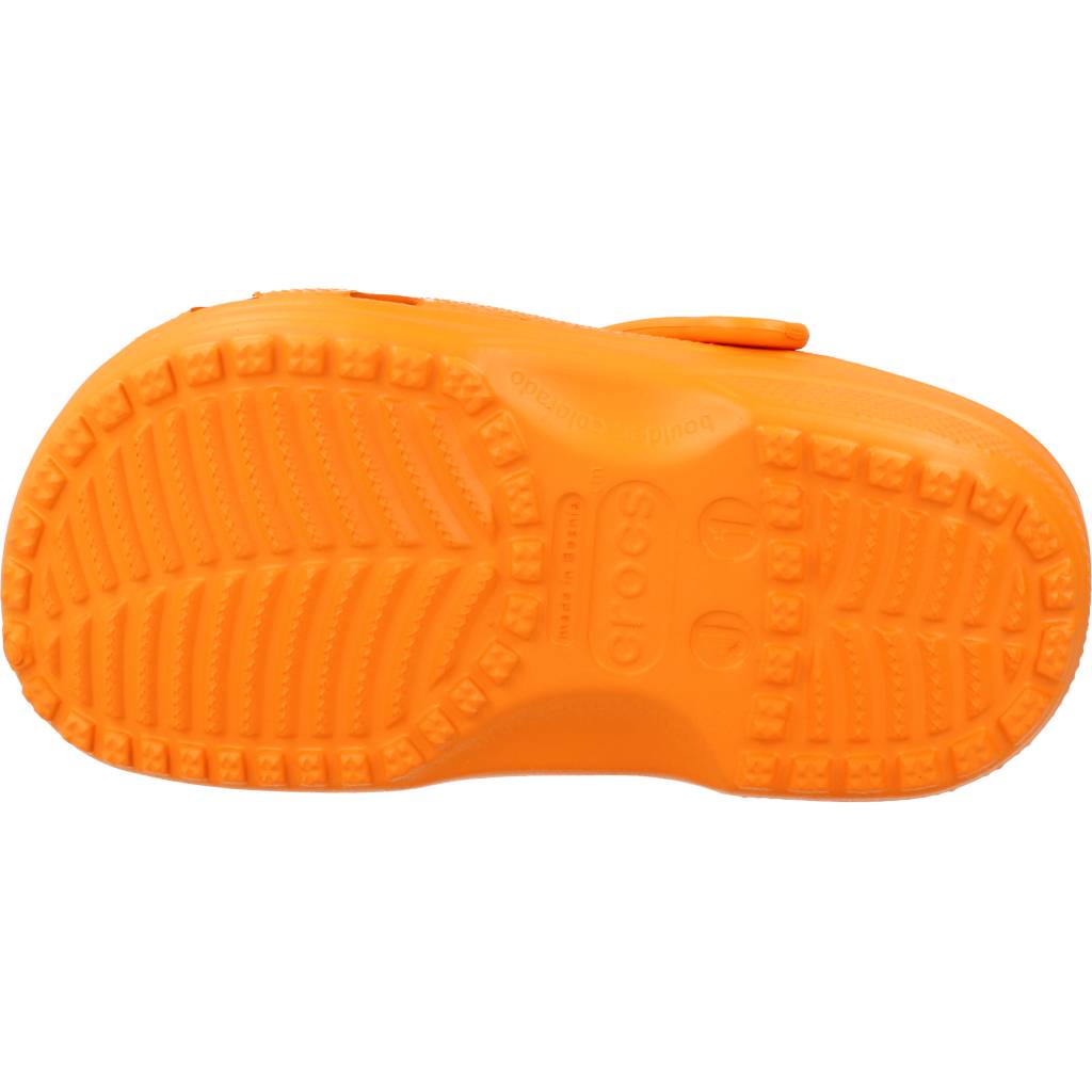 CROCS  CLASSIC CLOG K en color NARANJA  (6)