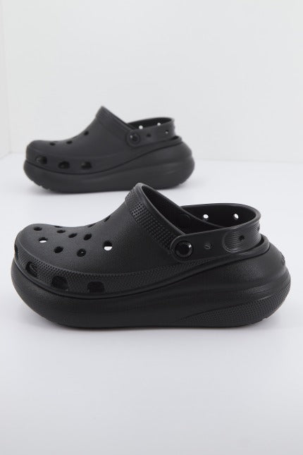 CROCS CLASSIC CRUSH CLOG en color NEGRO  (2)