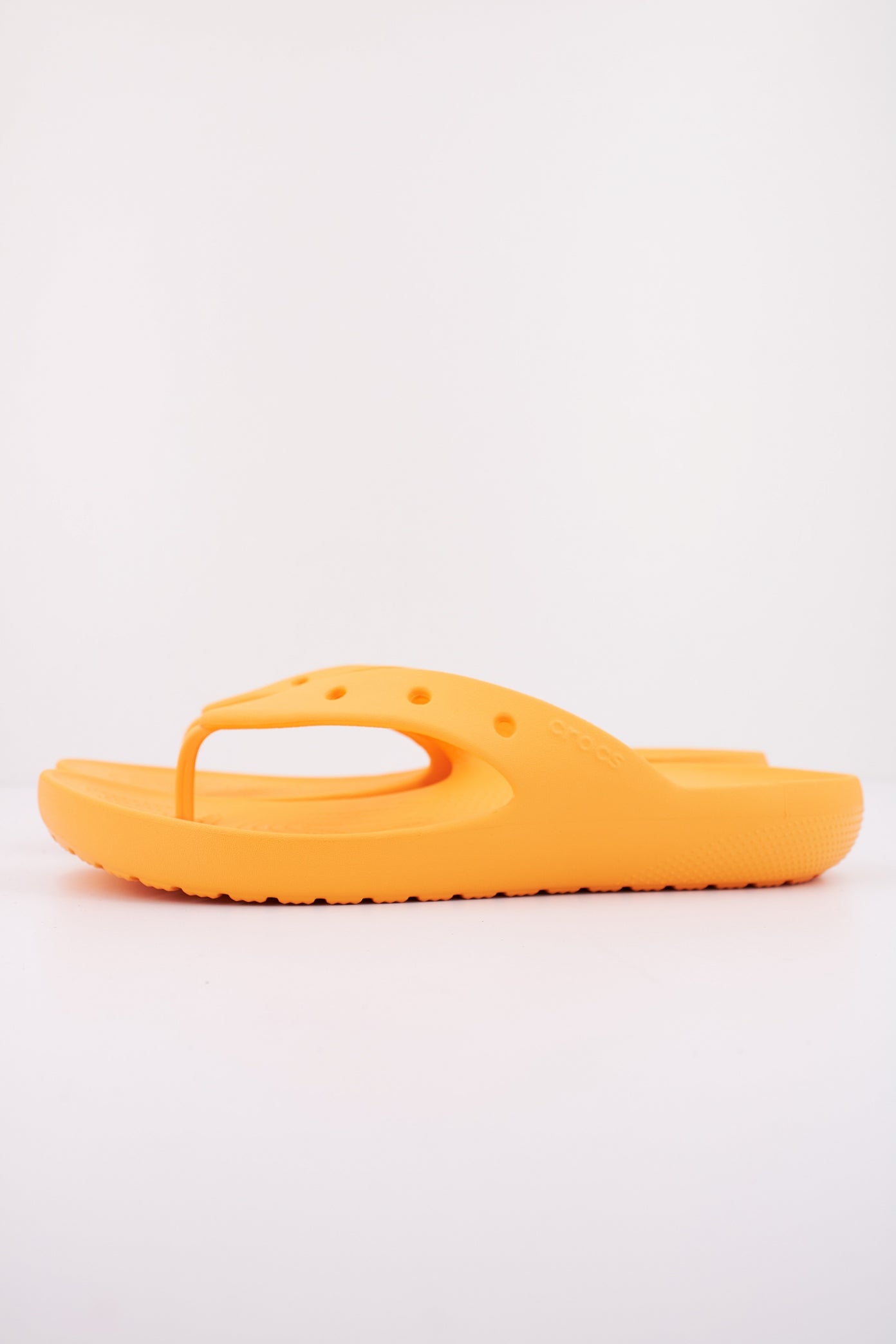 CROCS CLASSIC FLIP V en color NARANJA  (1)