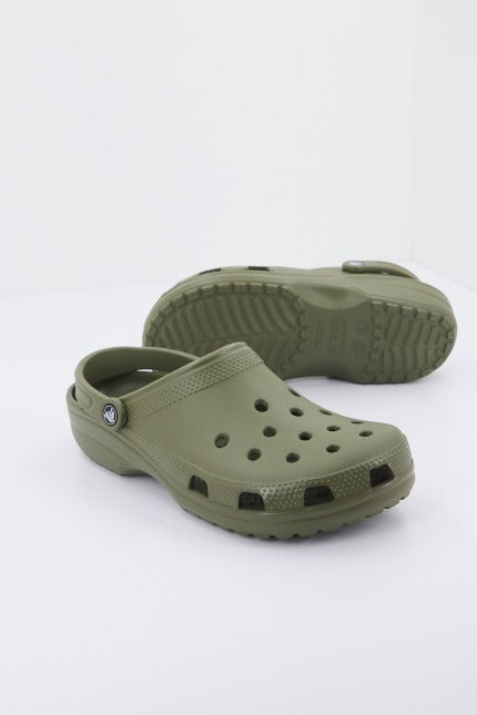 CROCS CLASSIC U en color VERDE  (1)